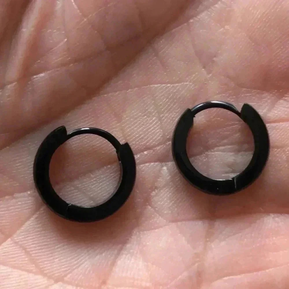 Black 2.8mm Stainless Steel Stud Hoop Earrings NWT